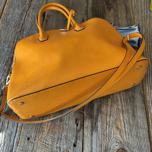 H & M Crosshatch Vegan Leather Handle Bag with Straps - Picture 2 of 10